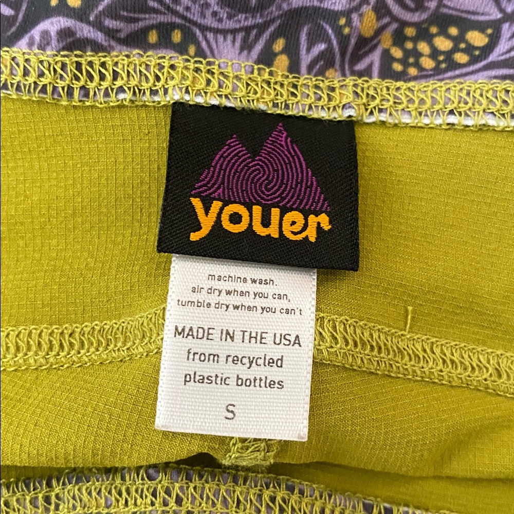 Youer NWOT Outshine Shorts Small Pistachio - Picture 3 of 3